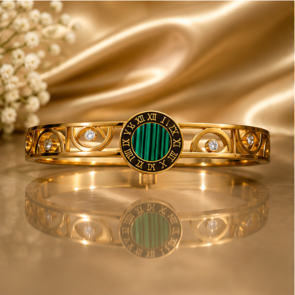 Vintage Roman Numeral Gold Tone Bracelet