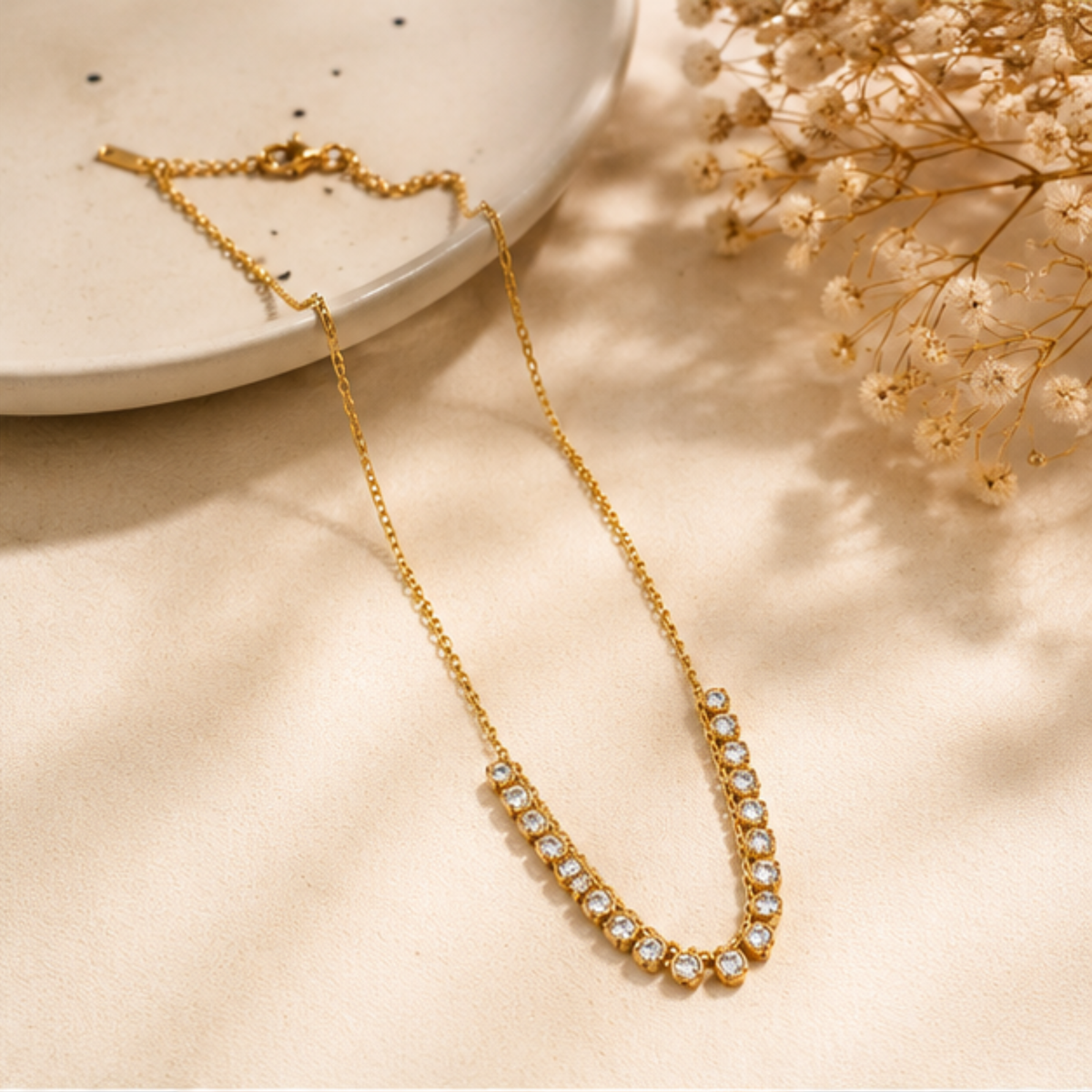 Gold Embellished Necklace for Everyday Elegance